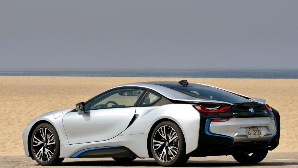 BMW i8 