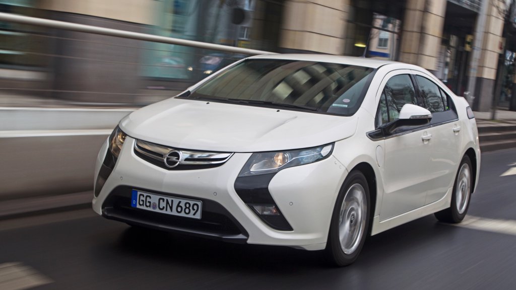 Opel Ampera 