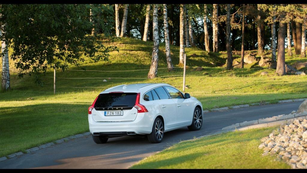 Volvo V60 D5 AWD