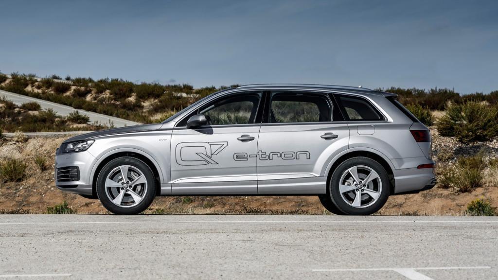 Audi Q7 e-tron