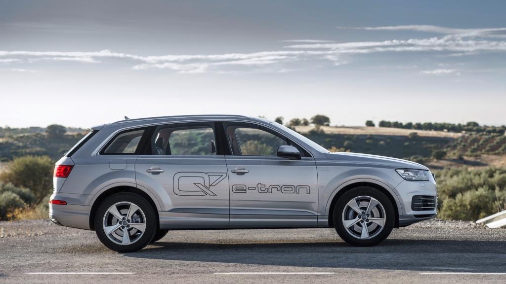 Audi Q7 e-tron