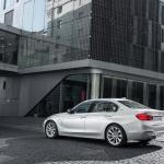 BMW 330e 