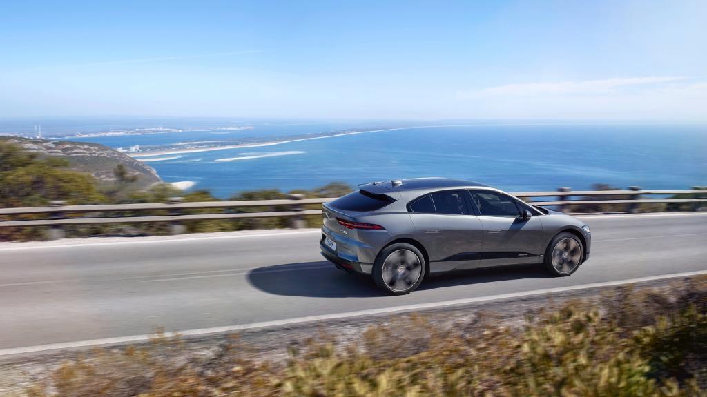 Jaguar I-Pace EV400