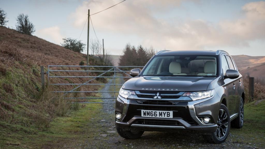 Mitsubishi Outlander PHEV 