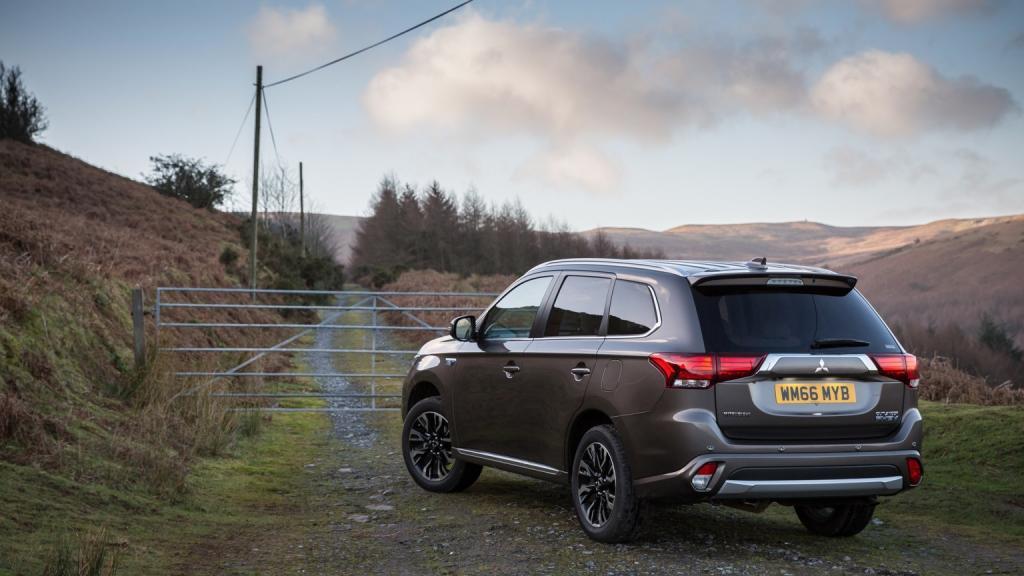 Mitsubishi Outlander PHEV 