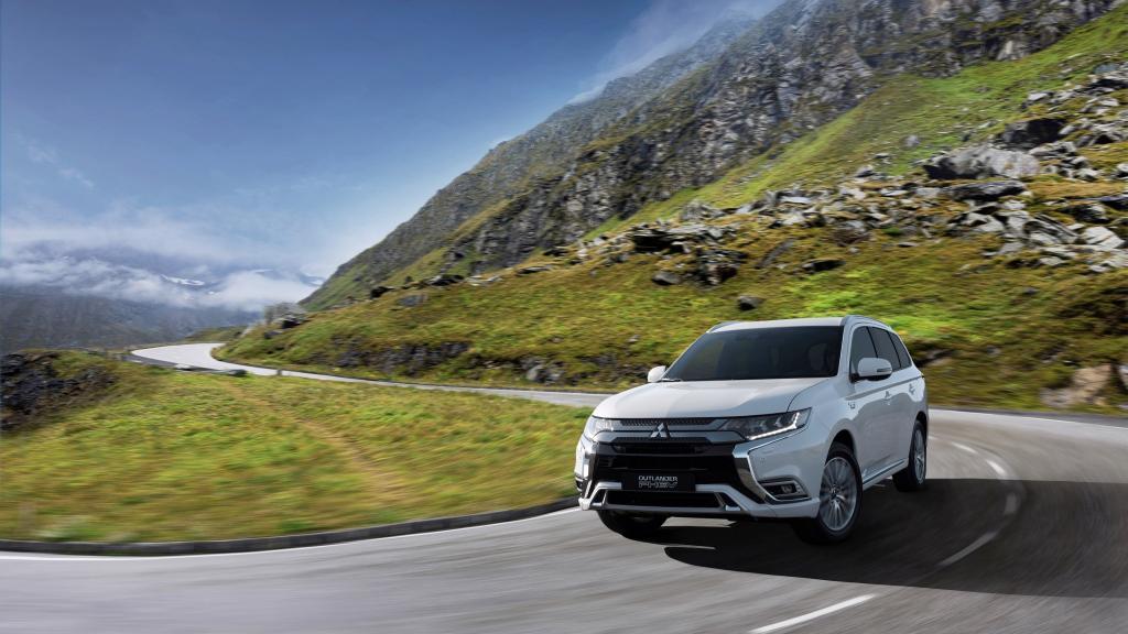 Mitsubishi Outlander PHEV 