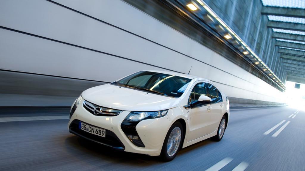 Opel Ampera 