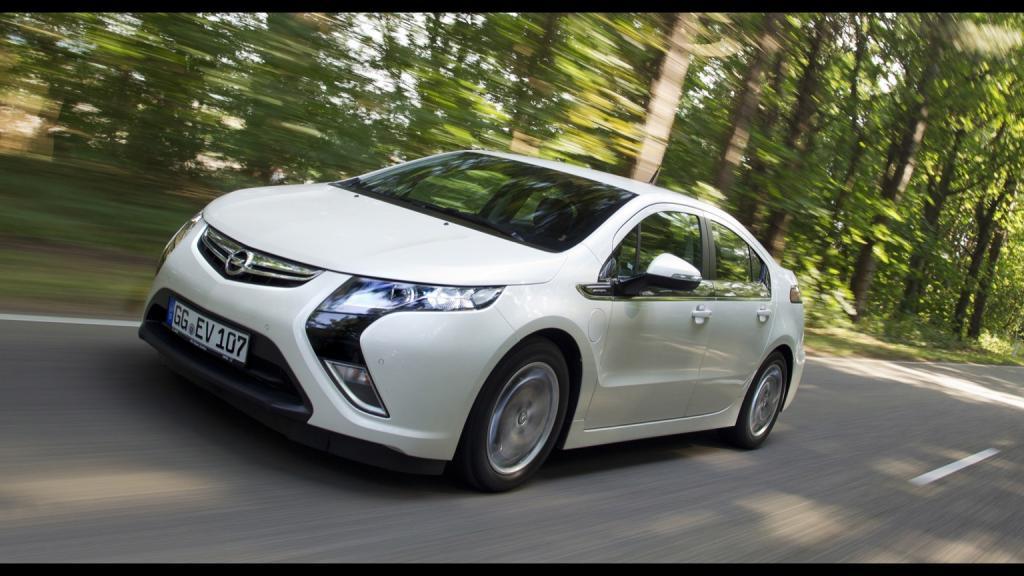 Opel Ampera 