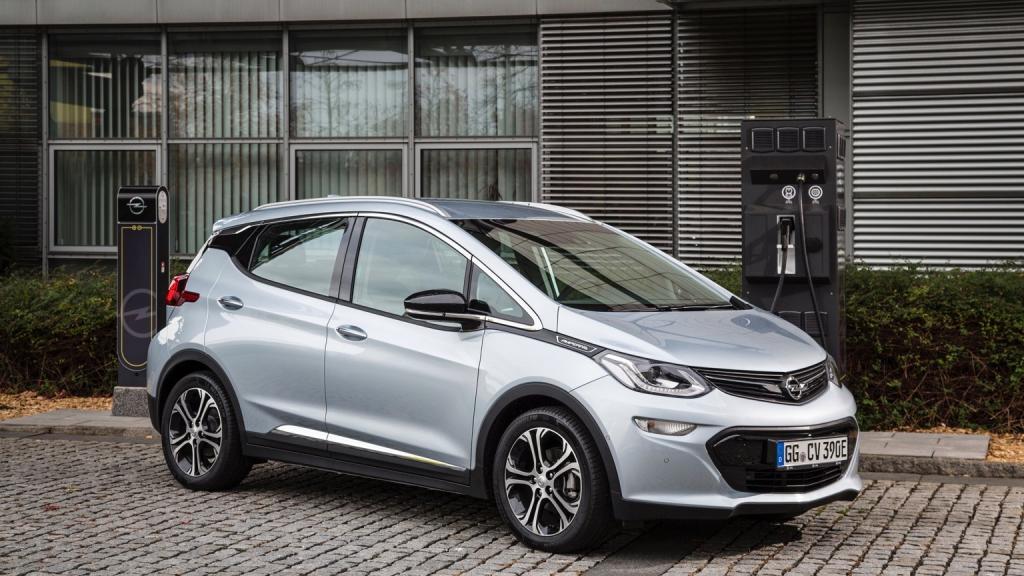 Opel Ampera-E 