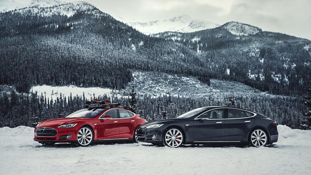 Tesla Model S 90D