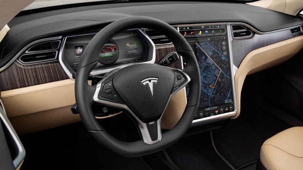 Tesla Model S 85D