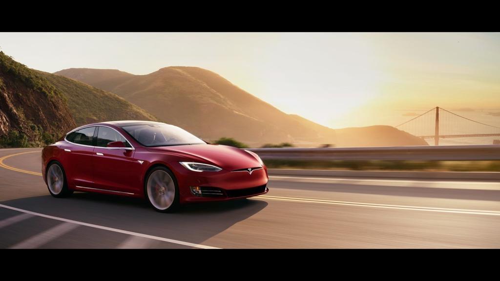 Tesla Model S Ludicrous Performance