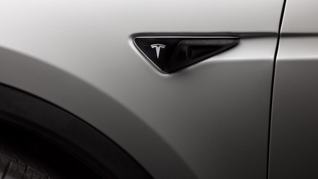 Tesla Model X P100D