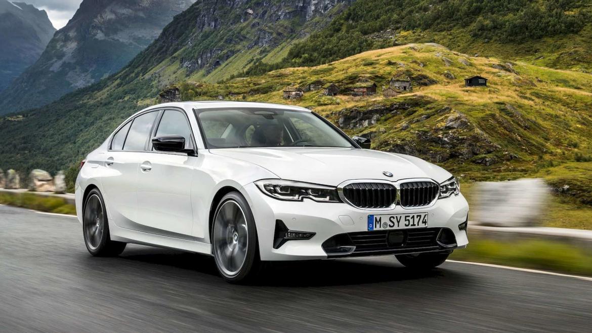 BMW 330e sedan model 2019