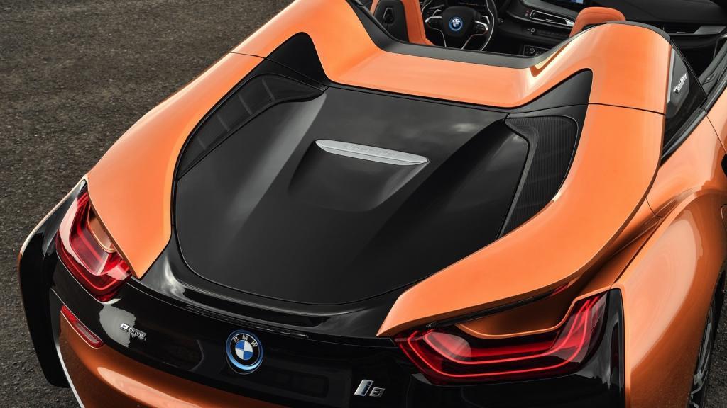 BMW i8 Roadster