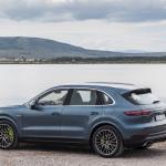  Cayenne Turbo S E-Hybrid