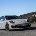 Porsche Panamera Sport Turismo 4 E-Hybrid