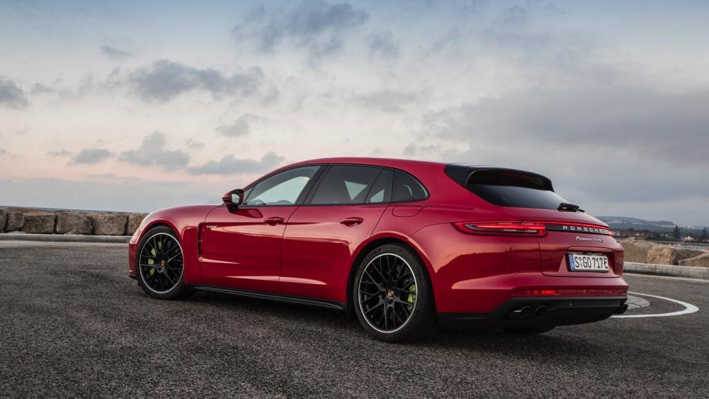 Porsche Panamera Sport Turismo Turbo S E-Hybrid