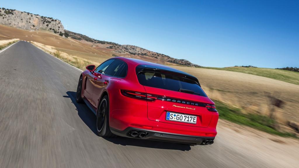 Porsche Panamera Sport Turismo Turbo S E-Hybrid