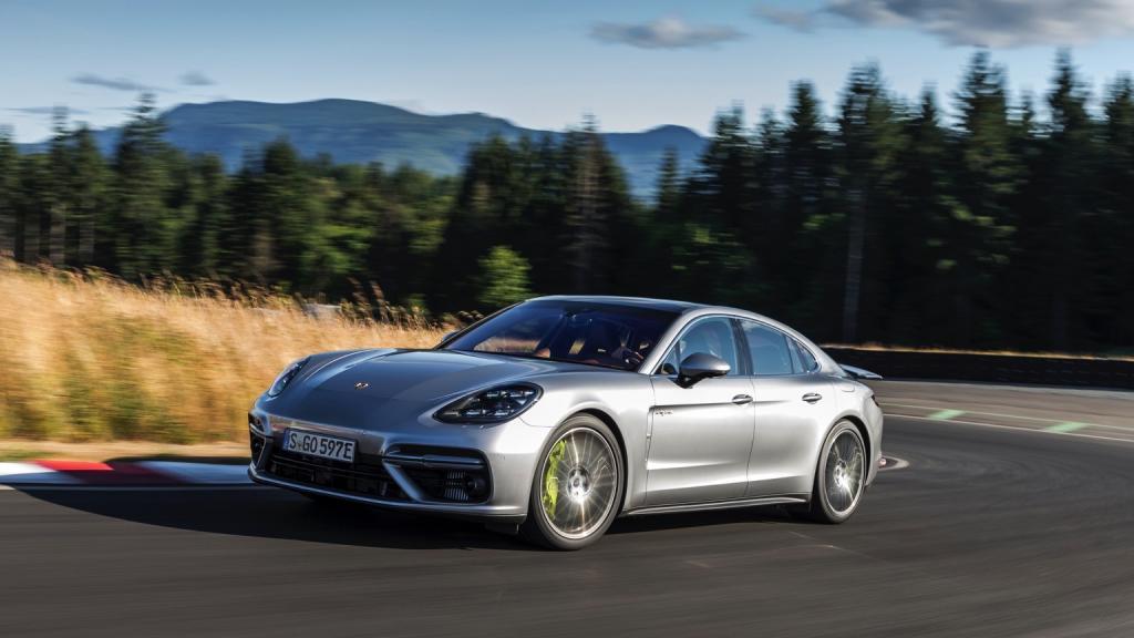 Porsche Panamera Turbo S E-Hybrid