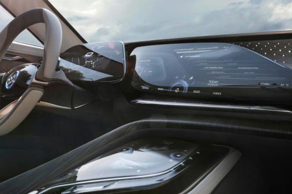 Buick Enspire is equipped with the OLED display screen