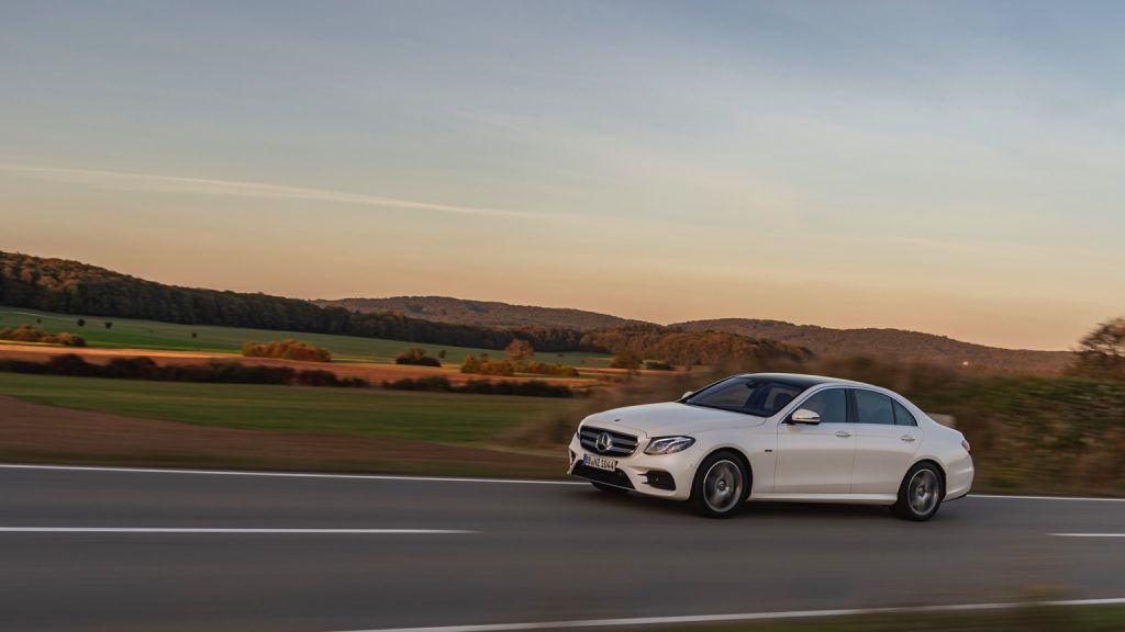 Mercedes E 300 de Limousine