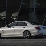 Mercedes E 300 de Limousine