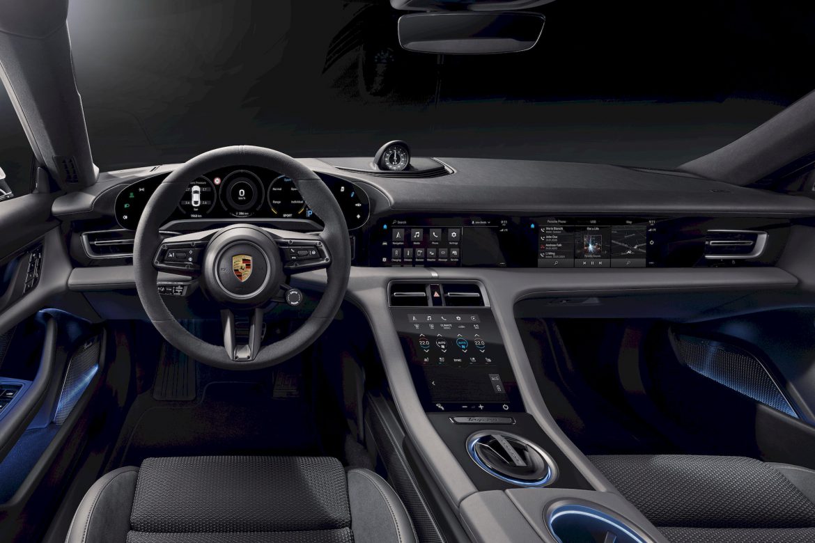 Porsche Taycan dashboard
