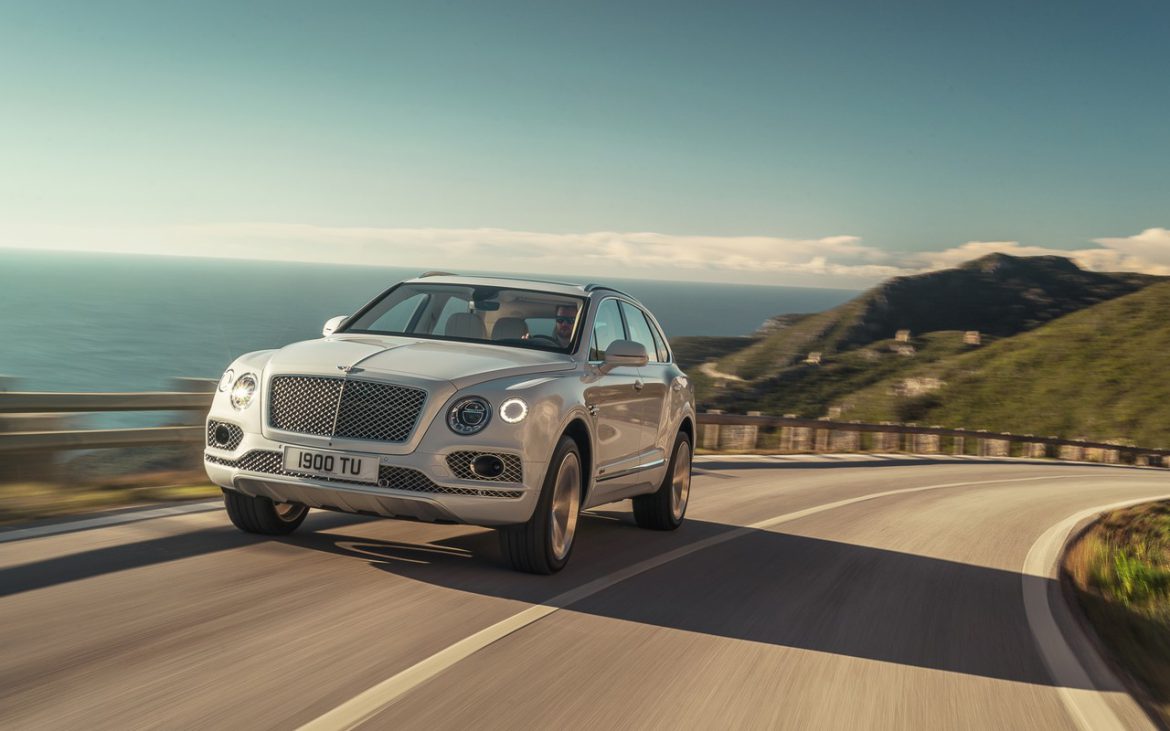 Bentley Bentayga Hybrid - vooraanzicht