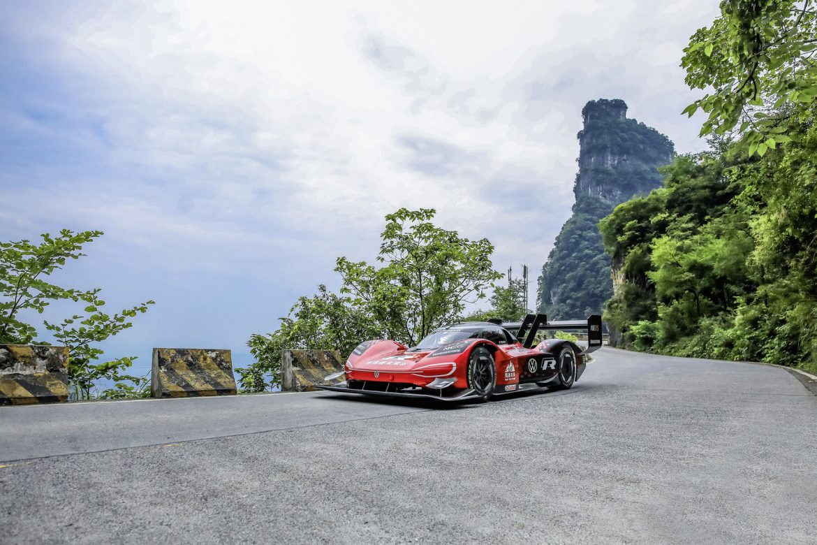 VW ID.R - zijaanzicht