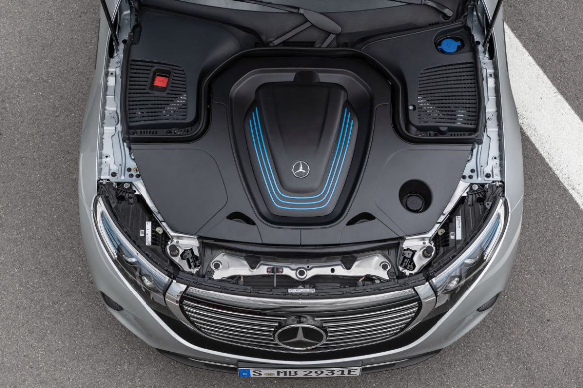 Mercedes-Benz maakt meer geld vrij voor de ontwikkeling van accu's en transmissies.