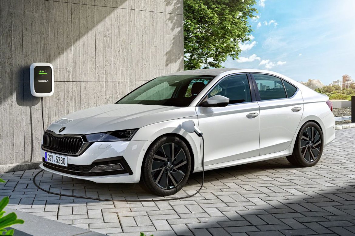 De vernieuwde Skoda Octavia is dankzij een facelift weer een stuk gegroeid.