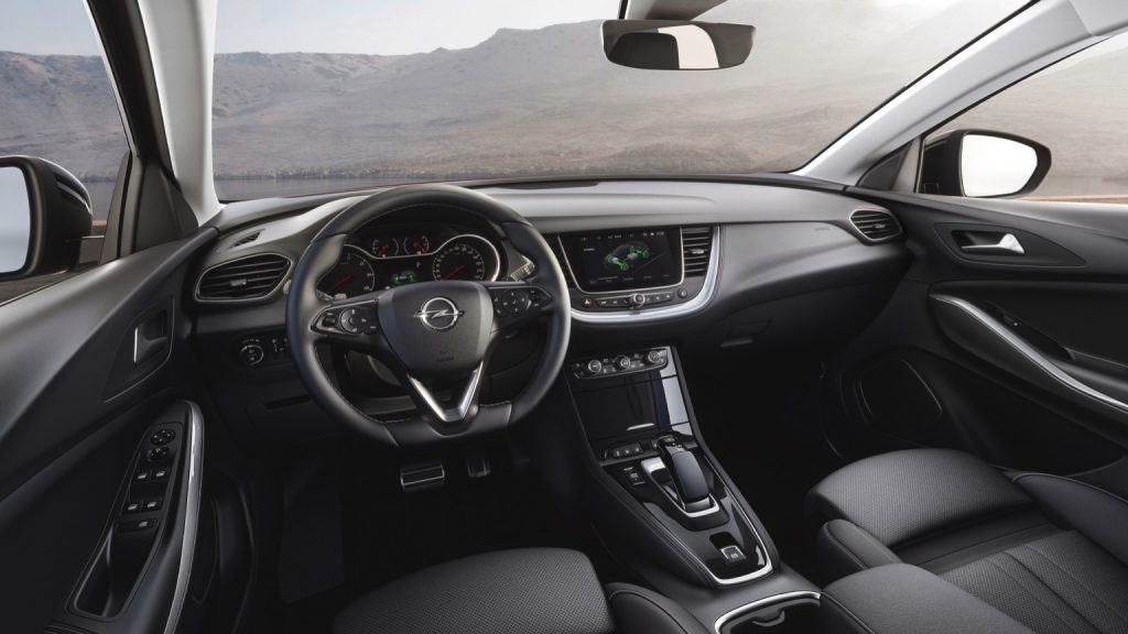 Opel Grandland X HYbrid4