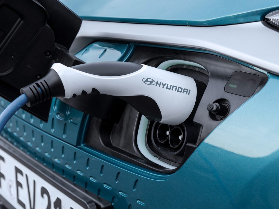 hyundai-kona-electric-july2018-11-exterior Smart Mobility