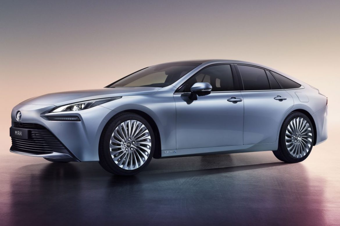 De vernieuwde Toyota Mirai komt begin 2021 naar Nederland.