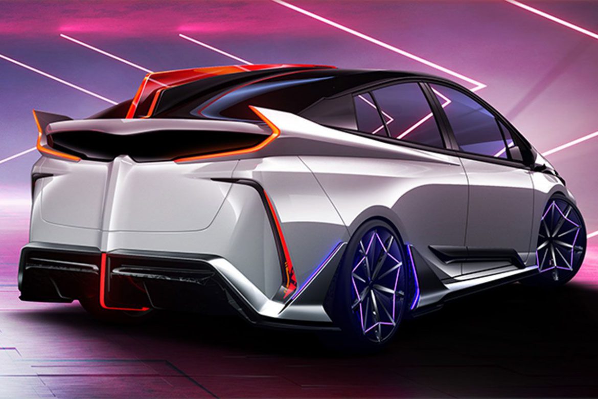 Modellista en TRD tonen extreme variant van de Toyota Prius. De Toyota Prius is flink onder handen genomen door Modellista en TRD.