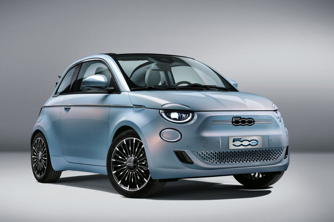 De Fiat 500E heeft vandaag officieel het daglicht gezien.