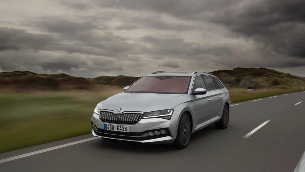 Skoda Superb Combi iV