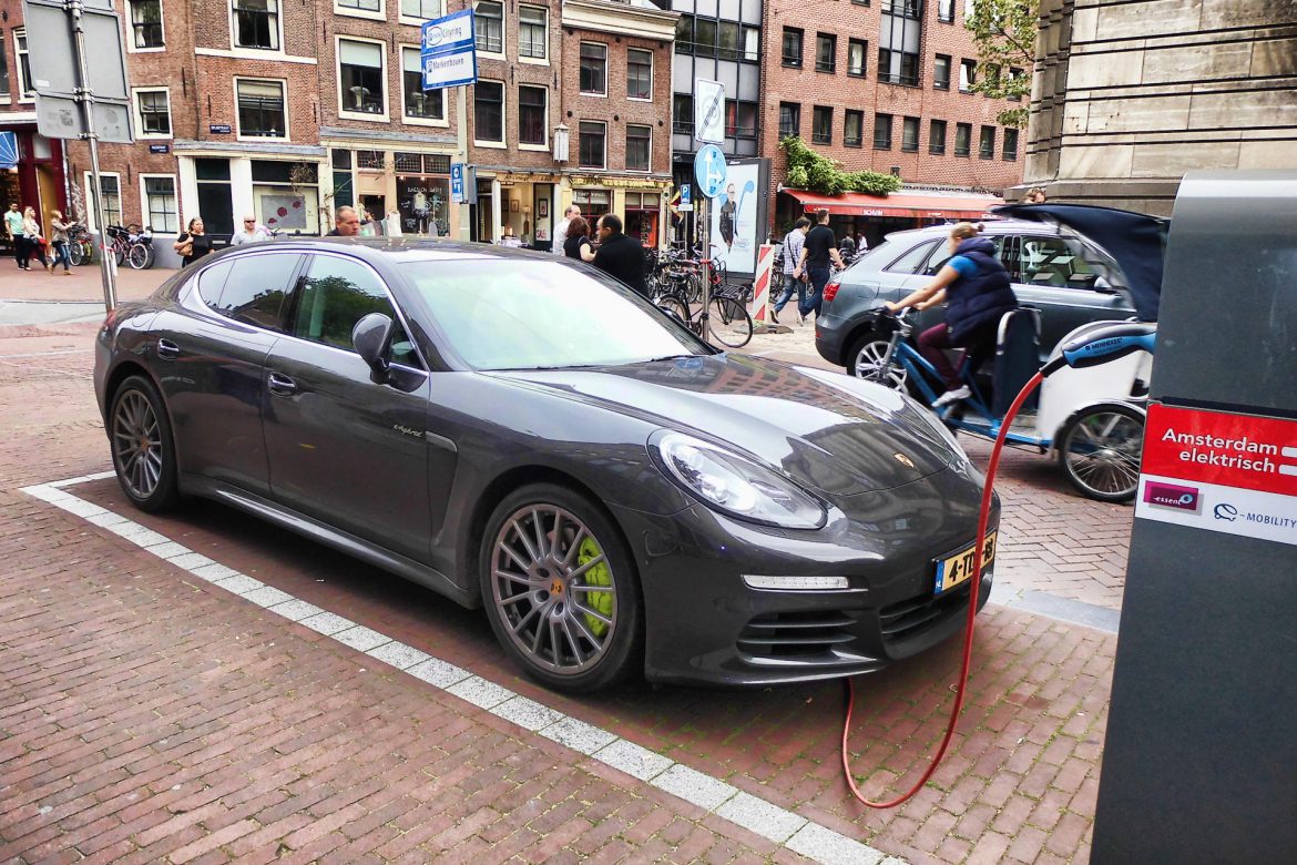 ea-200000-stekkerautos-nederland 200.000 stekkerauto's Nederland