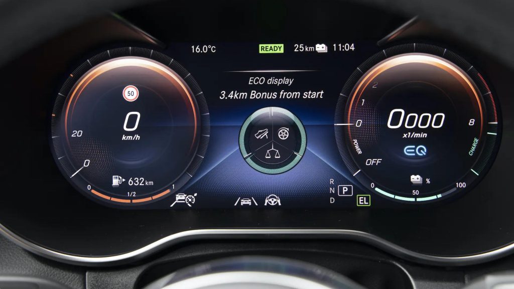 Mercedes-Benz plug-in hybride dashboard