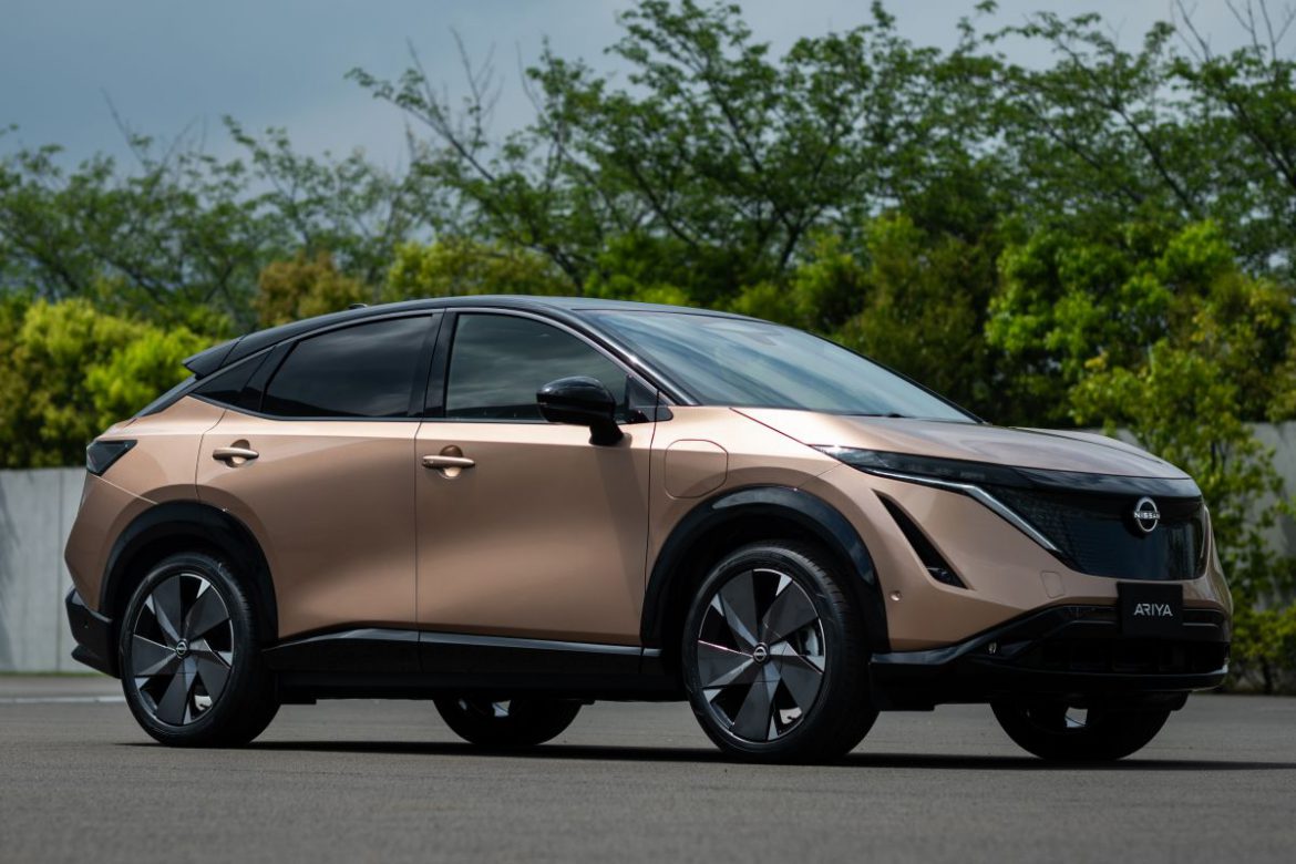 Nissan Ariya is nu officieel een feit. De Nissan Arya ia vandaag officieel als productieversie gelanceerd.