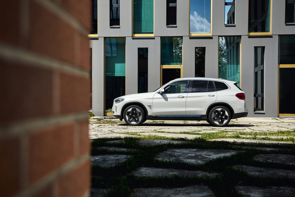 elektrische BMW iX3 SUV