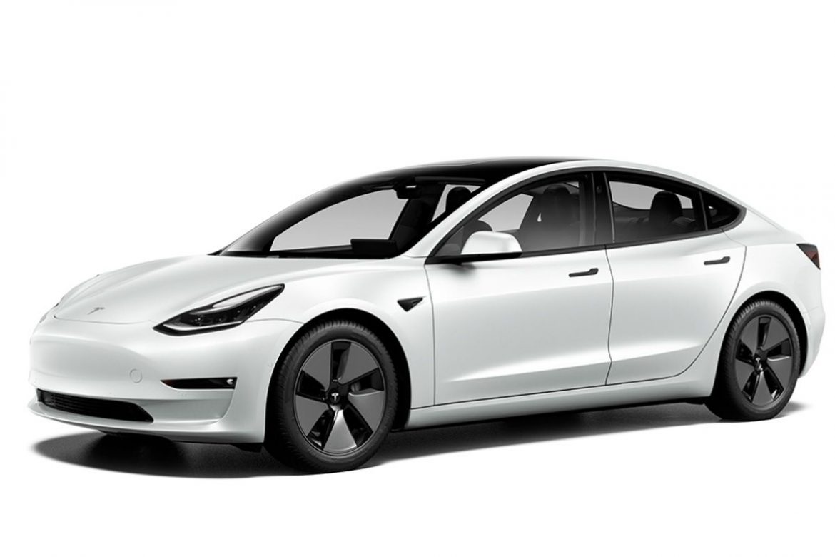De Tesla Model 3 heeft aan de buitenzijde en onderhuids een update gekregen.