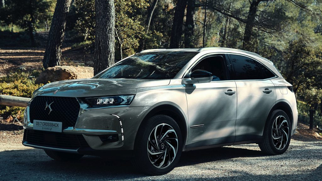 DS 7 Crossback E-Tense 4x4 300