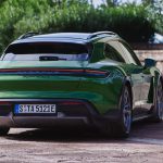 Porsche Taycan Turbo S Cross Turismo