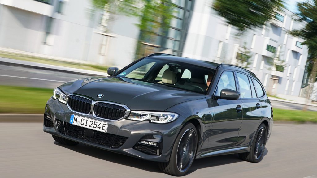  320e xDrive Touring