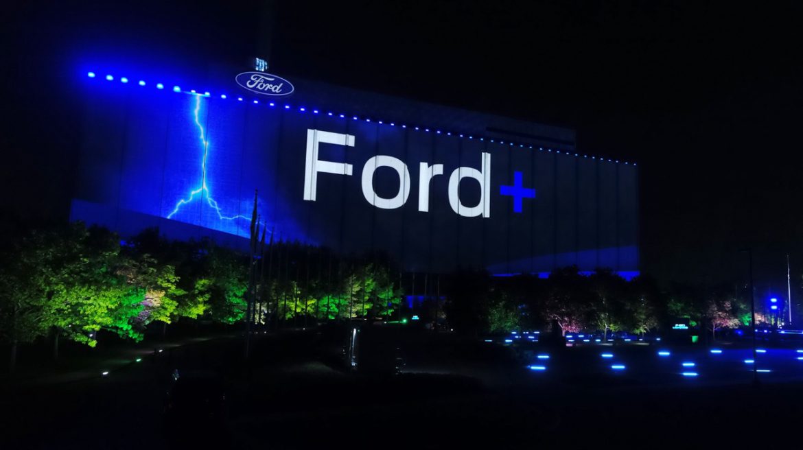 Met Ford+ maakt de fabrikant een goede stap richting elektrificatie.