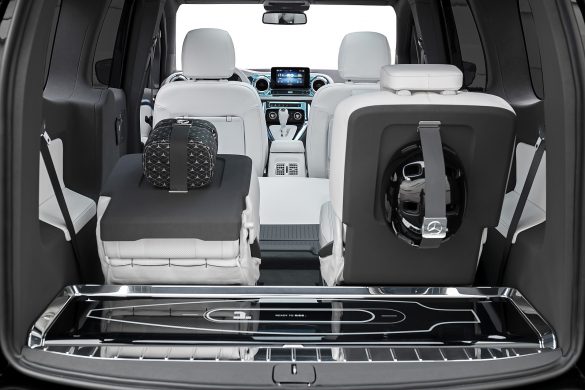 Mercedes Concept EQT interieur
