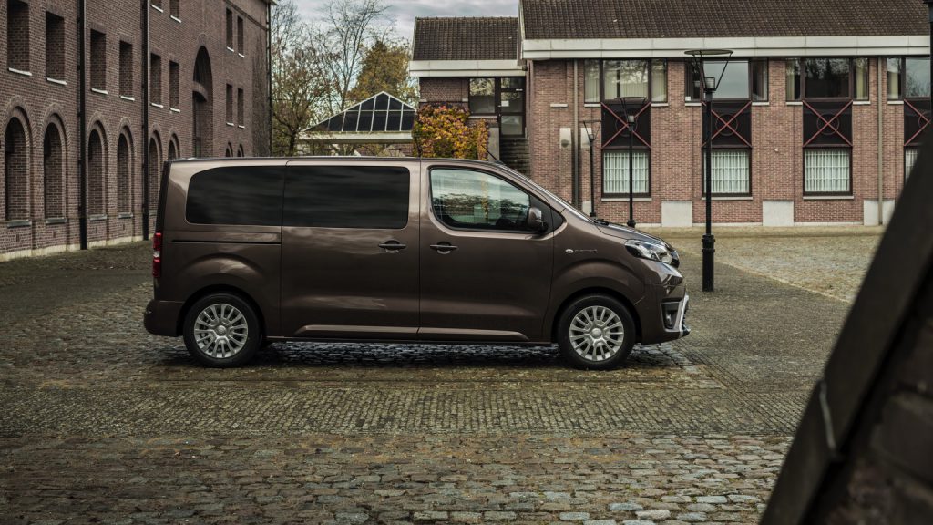 Toyota PROACE Verso M 75 kWh