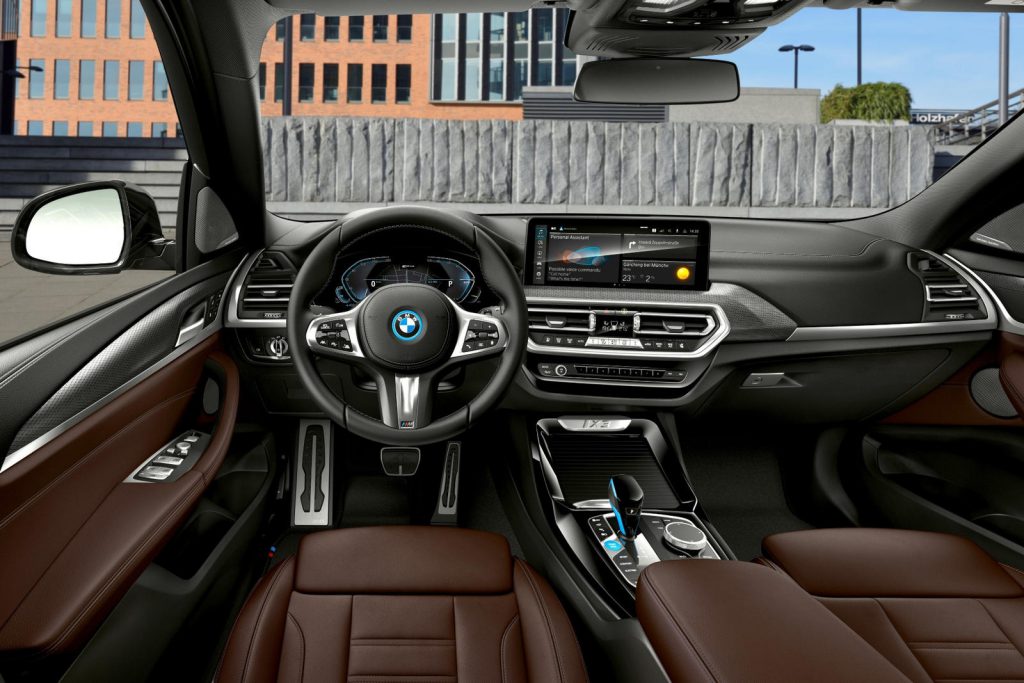 BMW iX3 update